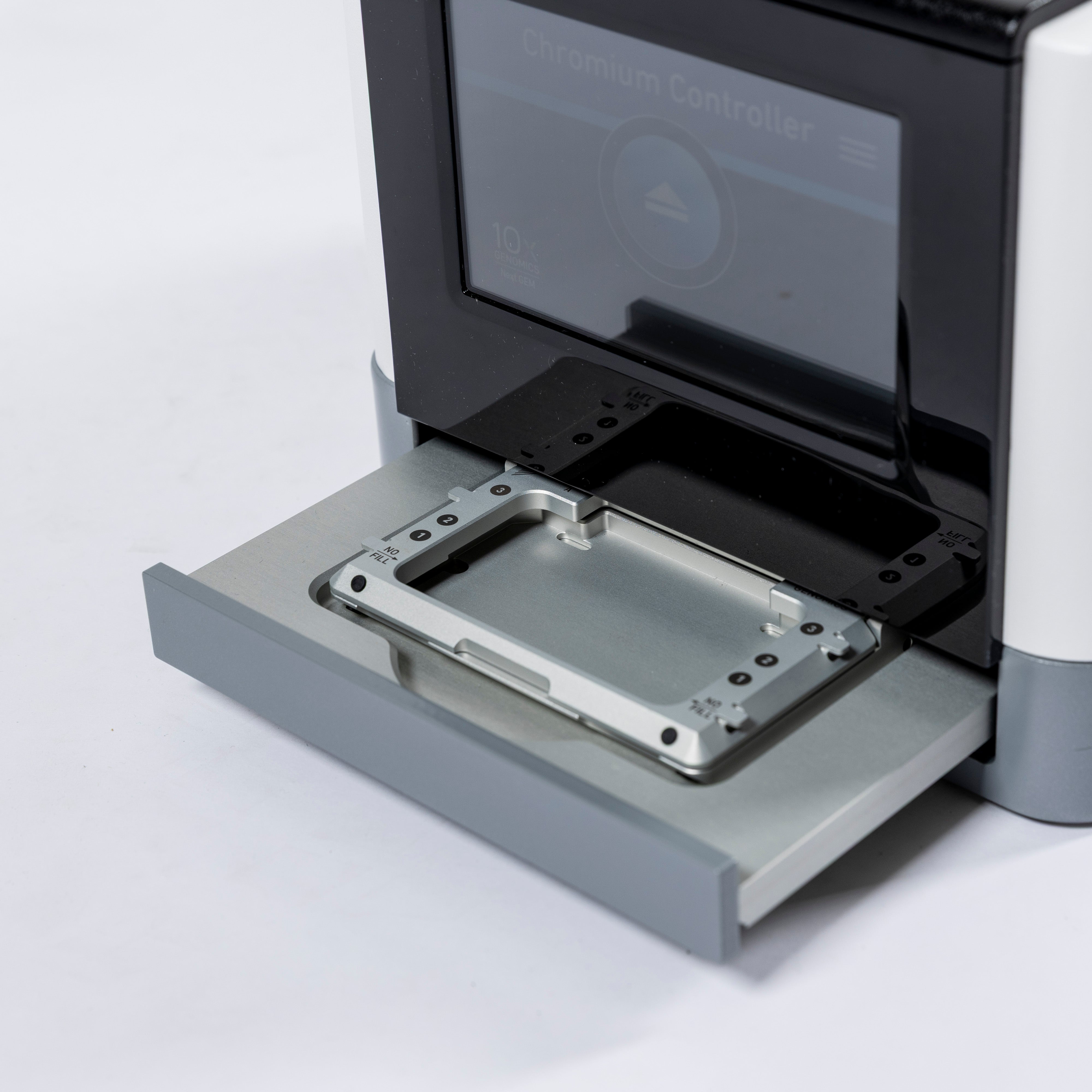 10x Genomics Chromium Controller Single-Cell System, image 4