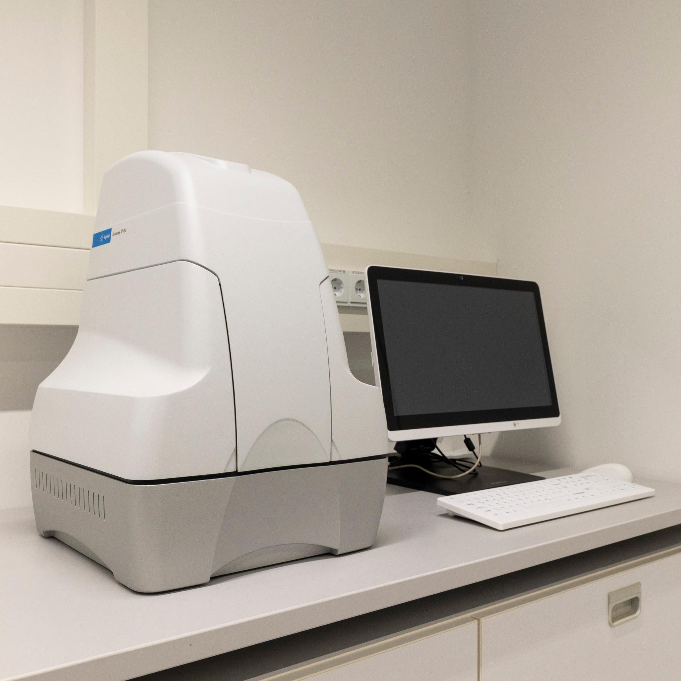 Agilent Technologies Seahorse XF Pro Analyzer (96-well), image 2