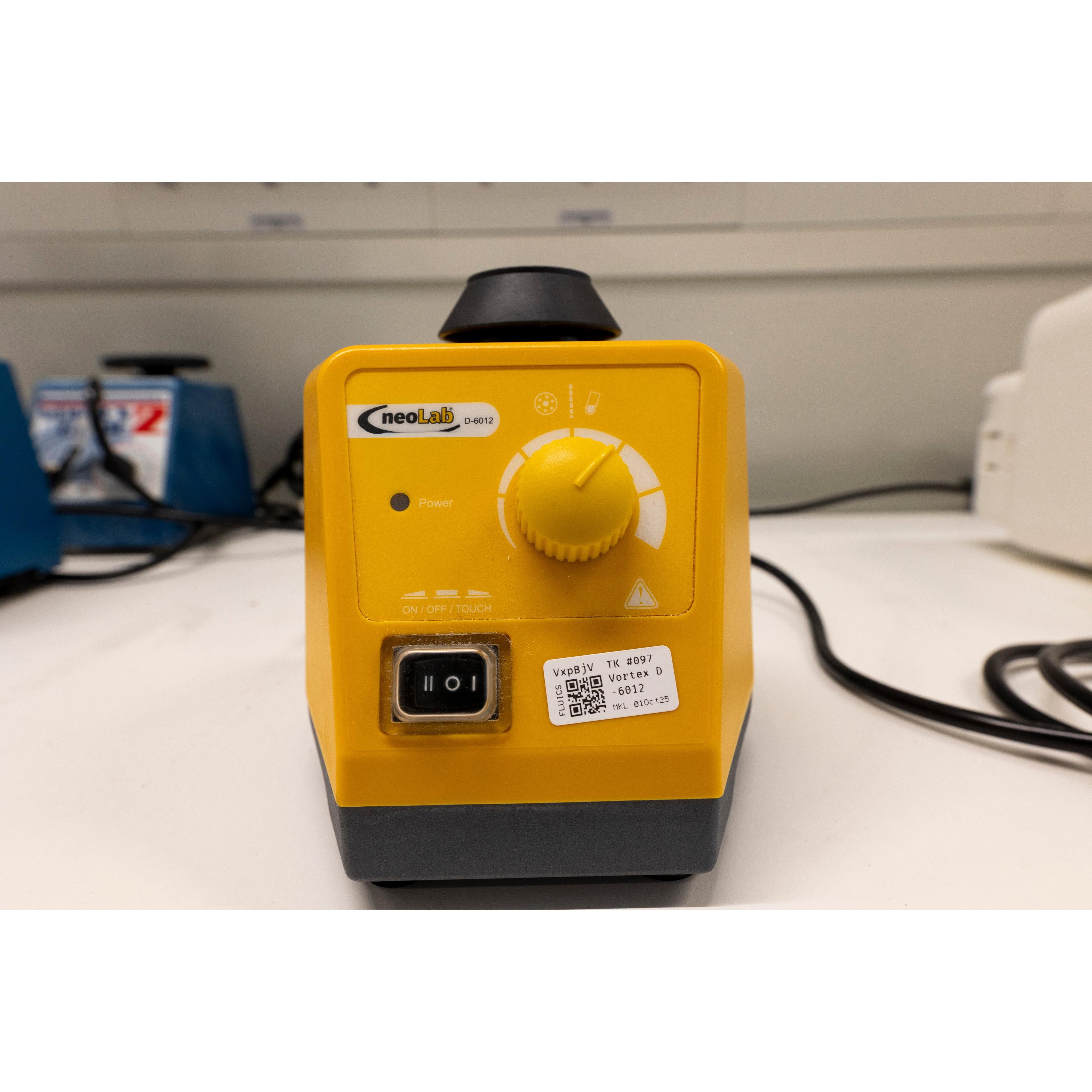 neoLab D-6012 Vortexer, image 2