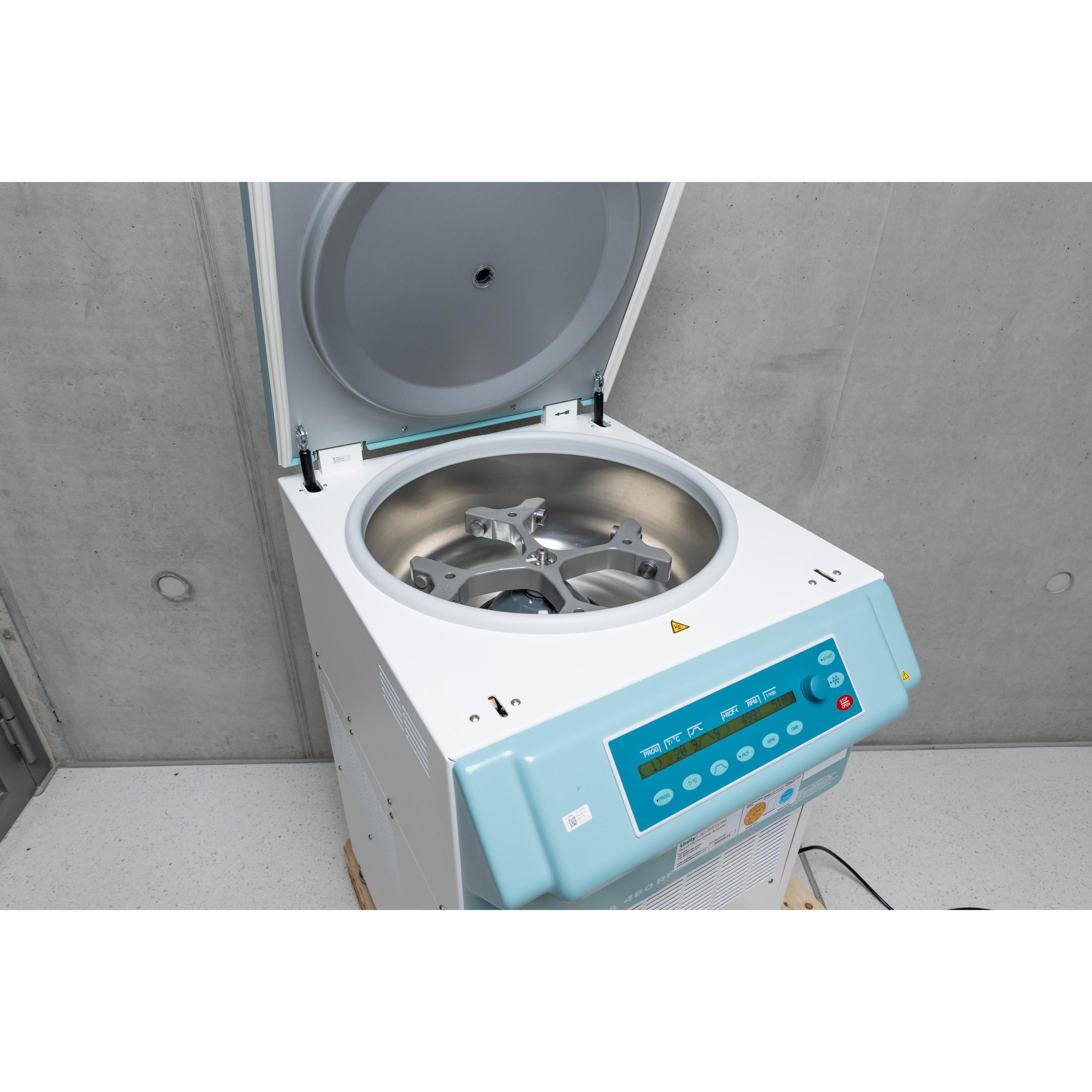 Hettich ROTANTA 460 RF Refrigerated Centrifuge, image 4