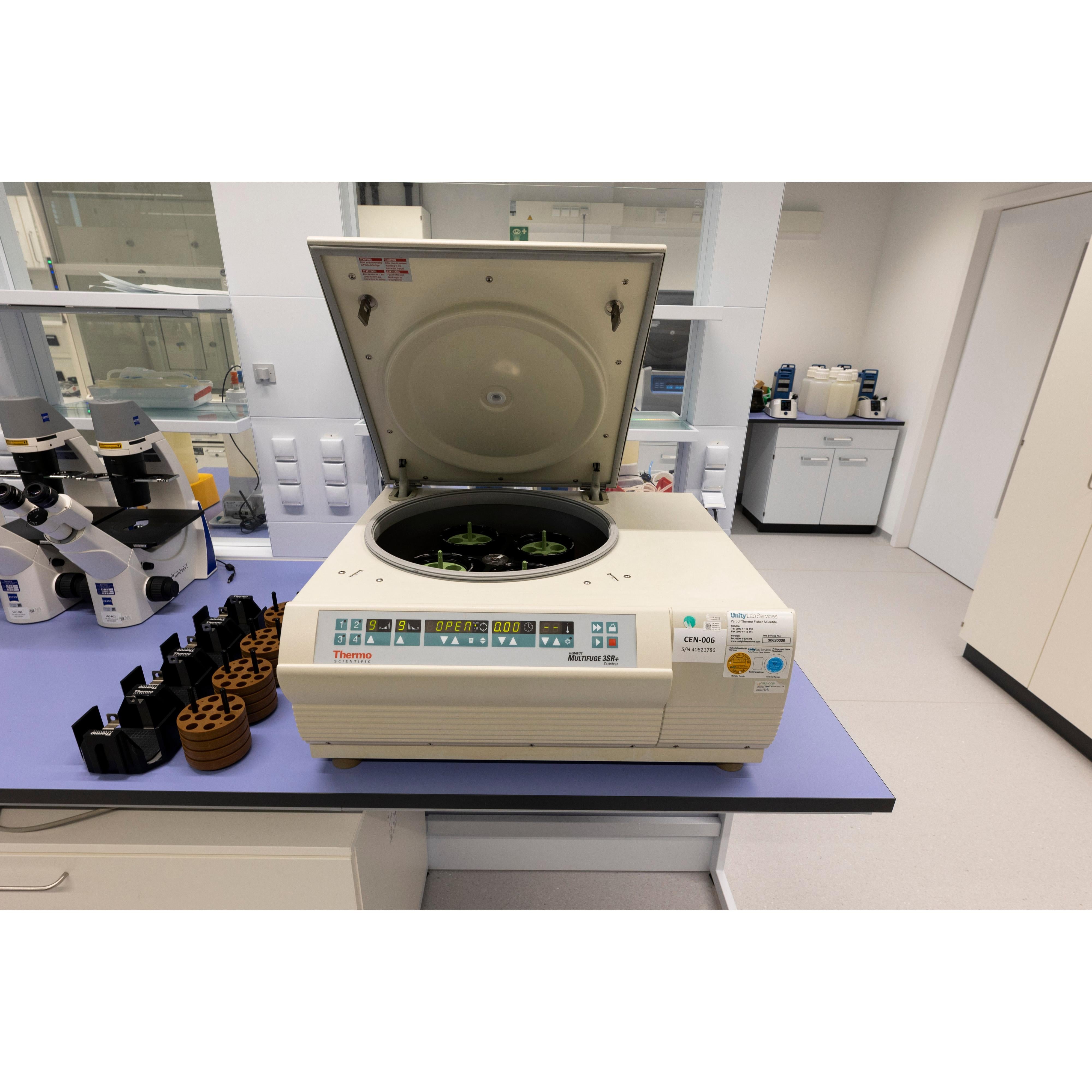Thermo Scientific Heraeus Multifuge 3SR+ Refrigerated Centrifuge (3 L), image 2