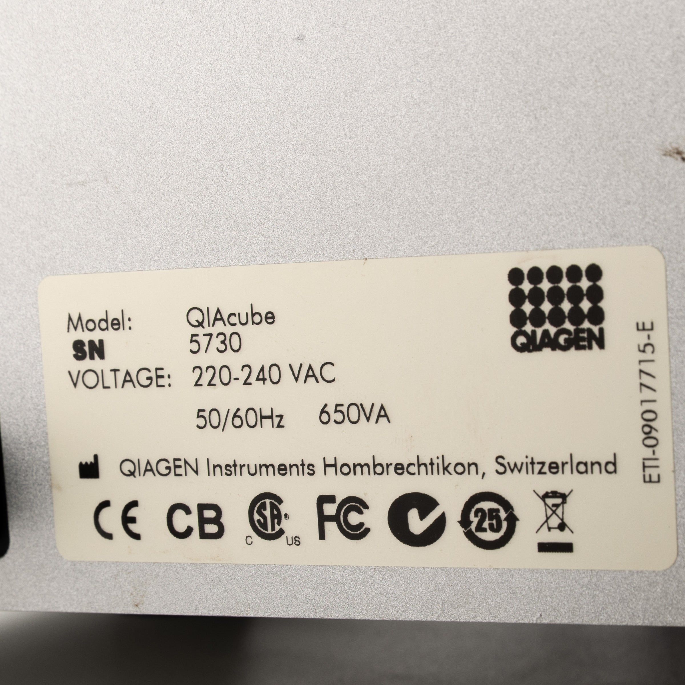Qiagen QIAcube Nukleinsäure-Extraktionssystem, image 10